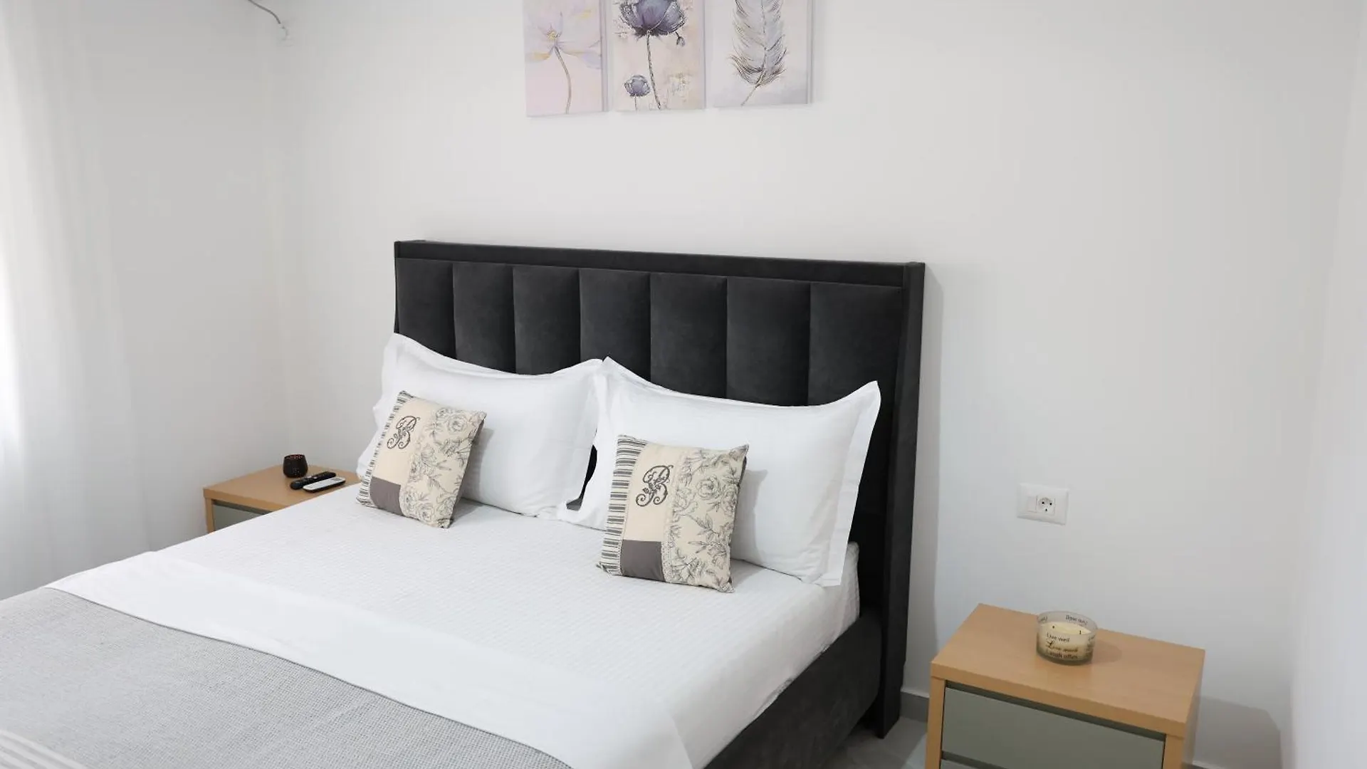 Stylish 2Br Retreat Near The Beach Sarande 0*,  Albania
